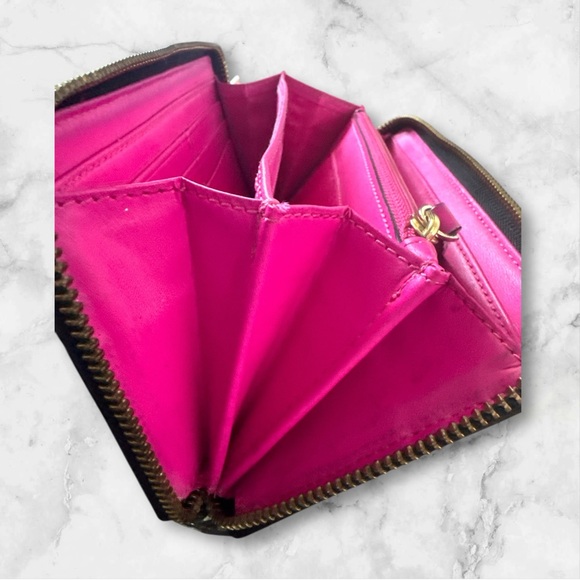 Kate Spade New York Neda Zip-around Continental Wallet Heart/Spade Pattern EUC - Picture 7 of 9